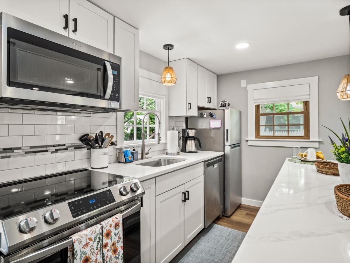 Cape Cod Cottage, Near Beach, Hot Tub, Ac, Dog Friendly Yarmouth Exterior photo